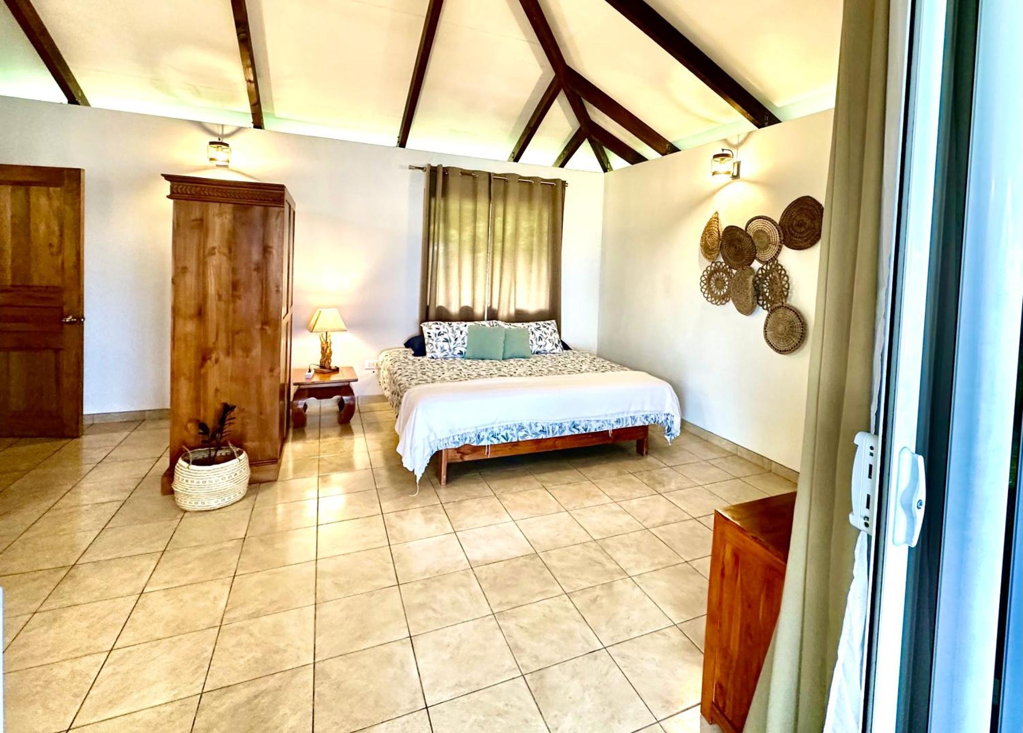 O'Coco Bungalow- Breathtaking Waterfront Views, Endless Memories Paea Екстериор снимка