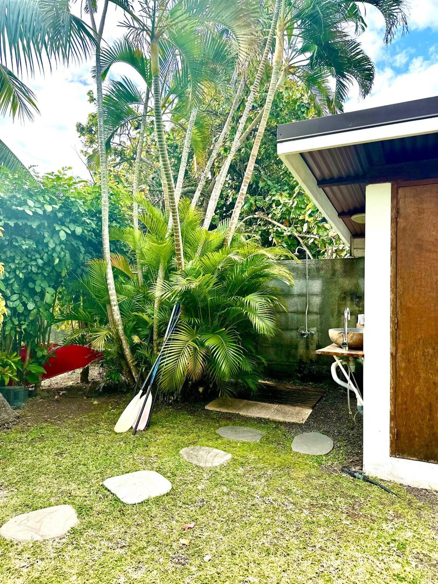 O'Coco Bungalow- Breathtaking Waterfront Views, Endless Memories Paea Екстериор снимка